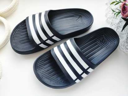 33 (22 см) Спортивные шлепанцы