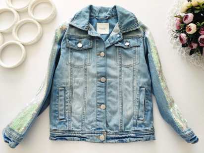 8 лет, рост 128 Джинсовка с паетками