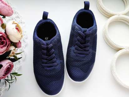 28 (18 см) Легкі кросівки