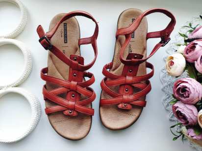 38-39 (25 см) Шкіряні босоніжки