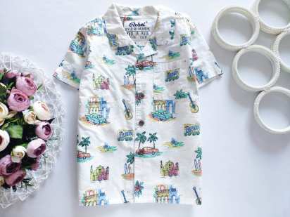 4,5 лет, рост 104,110 Рубашка в машинках