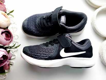 28 (18 см) Легкі кросівки