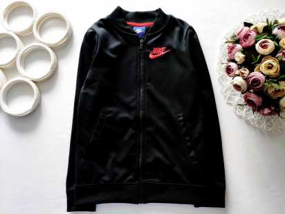 8-10 лет, рост 128-137 Спортивная кофта