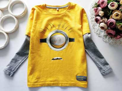 6,7 років, зріст 122 Лонгслів з міньйоном