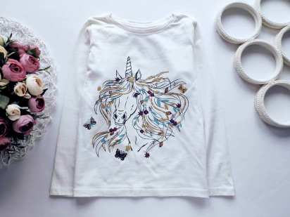 6,7 лет, рост 122 Лонгслив с единорогом