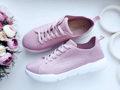 36 (24 см) Пудрові кросівки