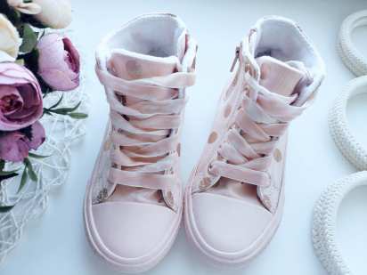 26 (16,5 см) Пудрові хайтопи