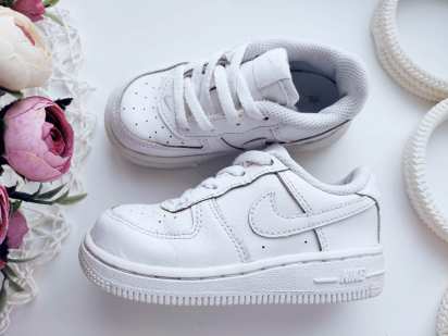 23,5 (14,5 см) Кожаные кроссовки