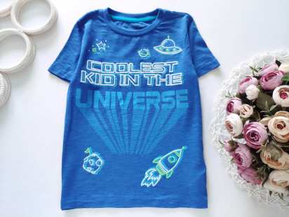 4,5 років, зріст 110 Футболка з ракетою та супутником