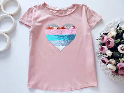 10,12 років, зріст 146,152 Футболка з паєтками серце
