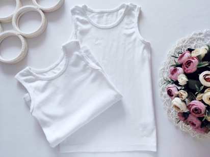 9,10 років, зріст 134,140 Комплект білих маєчок