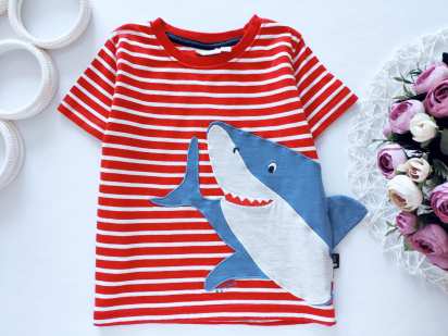 3,4 роки, зріст 98,104 Футболка з акулою