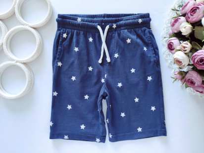 5,6 років, зріст 116 Шорти у зірках