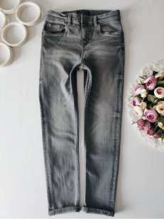 10 років, зріст 140 Стрейчові джинси