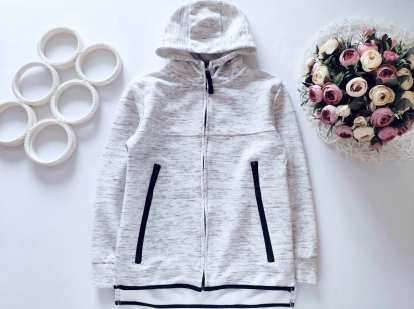 8,9 лет, рост 134 Кофта на молнии