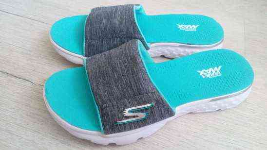 37 (24,5 см) Skechers Жіночі шльопанці