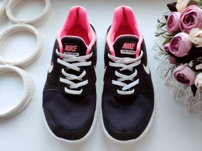 38 (24 см) Легкі кросівки