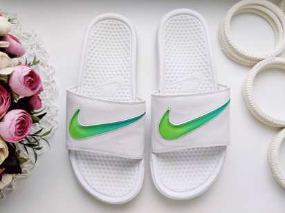 42,5 (27-28 см) Білі шльопанці