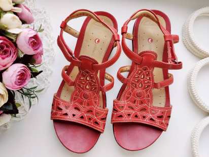 39,5 (25,5 см) Кожаные босоножки