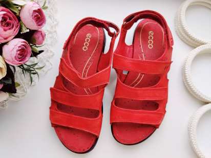 35 (22,5 см) Шкіряні босоніжки