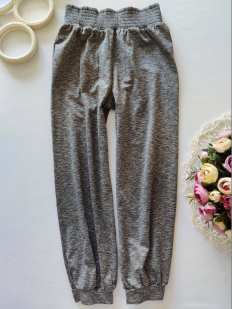 9 років, зріст 134 Вільні штани