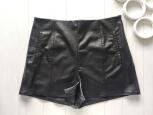 16\44\12\48 Нові демісезонні шкіряні жіночі шорти демісезонні - зображення 1