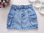 7,8 лет, рост 128 Голубая детская джинсовая юбка с накладными карманами - зображення 1