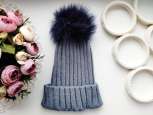 Зимова шапка для дівчинки - зображення 1